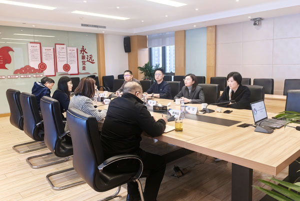 绿洲物流公司：与溢诚小贷公司座谈交流